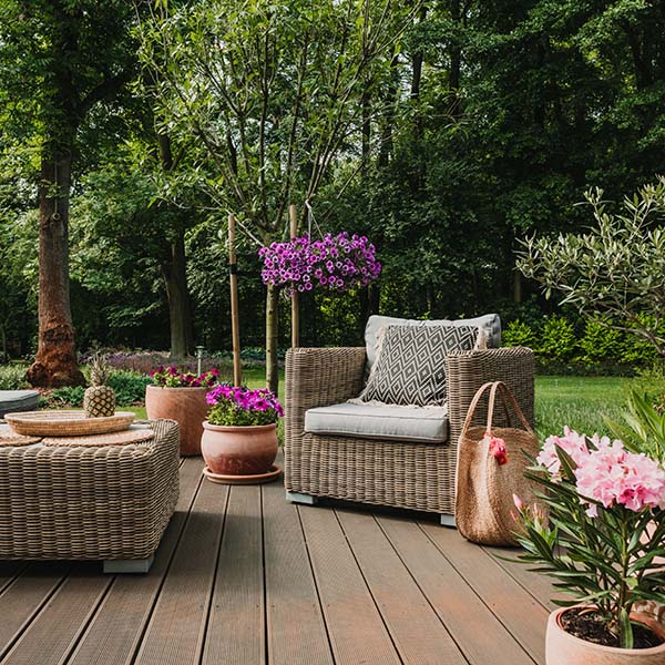 Patio With Composite Decking - Patio Design Ideas